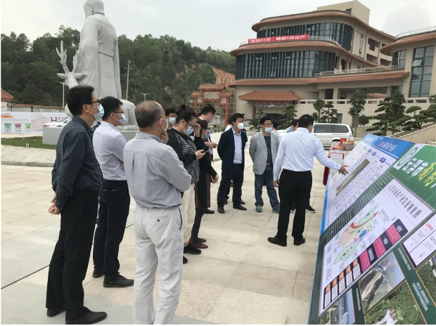 國家現(xiàn)代農(nóng)業(yè)產(chǎn)業(yè)園實(shí)地核查工作組到衍生健康醫(yī)藥產(chǎn)業(yè)園指導(dǎo)南藥產(chǎn)業(yè)園建設(shè)